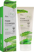 Пінка для вмивання з екстрактом алое - Ekel Foam Cleanser Aloe — фото N1