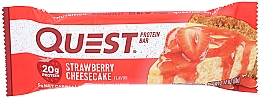 Парфумерія, косметика Протеїновий батончик "Полуничний чізкейк" - Quest Nutrition Protein Bar Strawberry Cheesecake