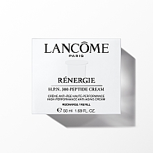 Высокоэффективный антивозрастной крем для кожи лица с пептидами, гиалуроновой кислотой и ниацинамидом - Lancome Renergie H.P.N. 300-Peptide Cream (сменный блок) — фото N2