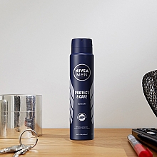 Дезодорант - NIVEA MEN Protect And Care Spray Antiperspirant Deodorant — фото N2