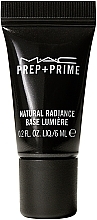 ПОДАРОК! База под макияж - MAC Prep + Prime Natural Radiance Base Lumiere — фото N1