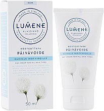 Духи, Парфюмерия, косметика Дневной крем для лица - Lumene Klassikko Day Cream For All Skin Types