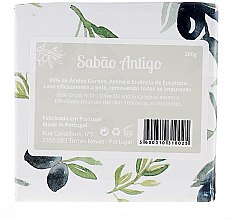 Натуральное мыло, оливковое дерево - Essencias De Portugal Tradition Ancient Soap — фото N2