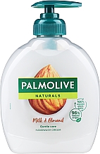 Жидкое мыло для чувствительной кожи рук "Нежная забота" - Palmolive Naturel — фото N1