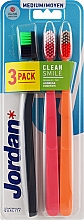 Зубна щітка, середня, темно-синя + коралова + помаранчева - Jordan Clean Smile Medium — фото N1