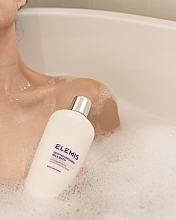 Молочко для тіла і ванни "Протеїни-мінерали" - Elemis Skin Nourishing Milk Bath * — фото N6