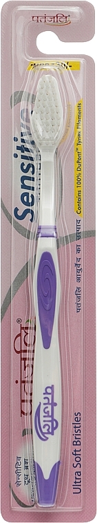 Зубная щетка для чувствительных зубов, белая с фиолетовым - Patanjali Sensitive Toothbrush — фото N1