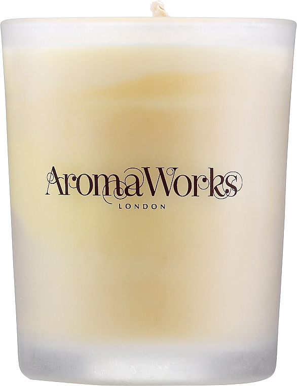 Ароматическая свеча "Амирис и апельсин" - AromaWorks Light Range Amyris & Orange Candle — фото N1