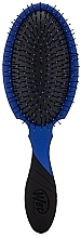 Парфумерія, косметика Щітка для волосся з роздільником пасом, королівський синій - WetBrush Pro Backbar Detangler Royal Blue