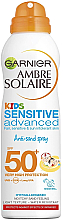 Детский солнцезащитный сухой спрей "Антипесок" - Garnier Ambre Solaire Kids Sensitive Anti-Sand Sun Cream Spray SPF50+ — фото N1