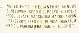 Олія очищувальна для обличчя "Гранат і журавлина" - Blancreme Pomegranate & Cranberry Cleansing Oil — фото N3