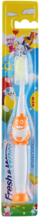 Детская зубная щетка "Lili" с присоской и чехлом пингвинчик, оранжевая - Meggi Fresh&White Kids