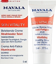 Стимулювальний денний крем для сяяння шкіри - Mavala Vitality Vitalizing Healthy Glow Cream (пробник) — фото N2