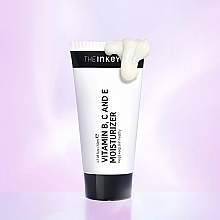 Увлажняющий крем с витаминами B, C и E - The Inkey List Vitamin B, C and E Moisturizer — фото N4