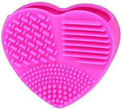 Силіконова щітка для чищення пензлів "Серце", рожева - Gabriella Salvete Tools Brush Cleanser — фото N1