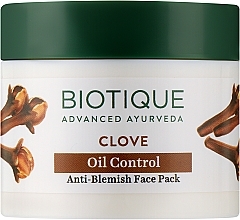 Парфумерія, косметика Маска для обличчя проти плям з гвоздиковою олією - Biotique Advanced Ayurveda Clove Oil Control
