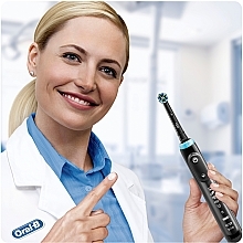 Сменная насадка для электрической зубной щетки Cross Action CA EB50 Black Edition - Oral-B — фото N6
