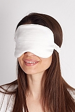 Маска для сна из натурального шелка с мешочком, белая - de Lure Sleep Mask — фото N2
