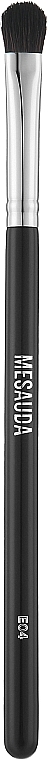Кисть для растушевки теней E04 - Mesauda Milano E04 Medium Eye Shader Make-Up Brush — фото N1