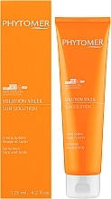 Солнцезащитный и укрепляющий крем для лица и тела - Phytomer Protective Sun Cream Sunscreen SPF30 — фото N2
