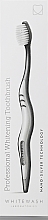 Зубна щітка з іонами срібла, антибактеріальний ефект, м'яка, біло-сіра, варіант 1 - WhiteWash Laboratories Whitening Toothbrush — фото N1