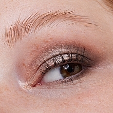 Палетка для макіяжу очей - Essence Don't Worry, Be… Mini Eyeshadow Palette — фото N7