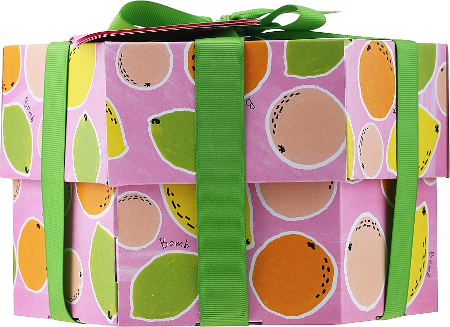 Набір - Bomb Cosmetics Fruit Basket Hexagonal Gift Box (b/bomb/2pcs + soap/2pcs + b/scr/120ml + sh/gel/120ml) — фото N1