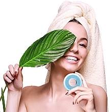 УЦІНКА Смарт-маска UFO mini для всіх типів шкіри обличчя - Foreo UFO mini Smart Mask Treatment Device for Facial Treatment At-Home, Mint * — фото N4