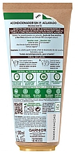 Несмываемый кондиционер "Кокос и алоэ вера" - Garnier Original Remedies Coconut & Aloe Vera Hydrating No Rinse Conditioner — фото N2