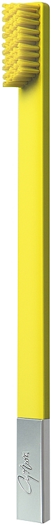 Зубная щетка мягкая, подсолнечно-желтая матовая с серебристым матовым колпачком - Apriori — фото N2