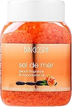 Сіль для ванни з персиком та олією макадамії - BingoSpa Sel De Mer Peach Fragrance & Macadamia Oil — фото N1