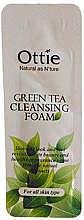 Духи, Парфюмерия, косметика Пенка для умывания с зеленым чаем - Ottie Green Tea Cleansing Foam (пробник)