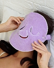 Полотенце компрессионное для косметических процедур, сиреневое "Towel Mask" - MAKEUP Facial Spa Cold & Hot Compress Lilac — фото N4