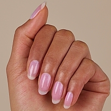 Лак для нігтів - Catrice Glossing Glow Nail Lacquer — фото N6