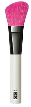 Скошенная кисть для румян №11 - UBU Berry Blush Angled Blusher Brush — фото N1