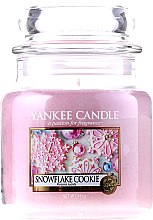 Ароматическая свеча в банке "Снежинки" - Yankee Candle Snowflake Cookie — фото N3