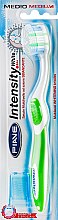 Зубная щетка "Intensity White", средней жесткости, салатовая - Piave Intensity White Medium Toothbrush — фото N1