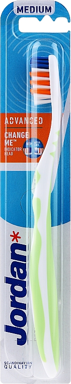 Зубна щітка середня Advanced, біло-зелена - Jordan Advanced Medium — фото N1