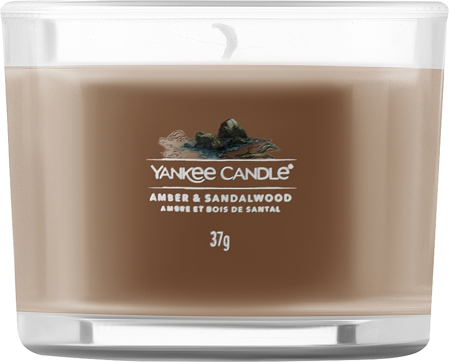 Ароматическая свеча в стакане "Амбра и сандаловое дерево" - Yankee Candle Amber & Sandalwood (мини) — фото N1