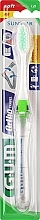 Дорожная зубная щетка, мягкая, зеленая - G.U.M Orthodontic Travel Toothbrush — фото N1