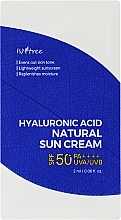 Парфумерія, косметика Крем сонцезахисний - Isntree Hyaluronic Acid Natural Sun Cream SPF 50+ PA++++ (пробник)