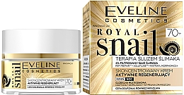 Парфумерія, косметика Крем для обличчя, відновлювальний - Eveline Cosmetics Royal Snail 70+