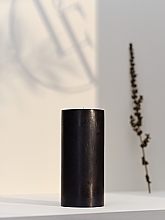 Свеча-цилиндр, диаметр 7 см, высота 15 см - Bougies La Francaise Cylindre Candle Black — фото N2