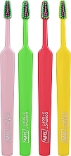 Набір зубних щіток, 4 шт., варіант 2 - TePe Colour Compact Extra Soft — фото N1
