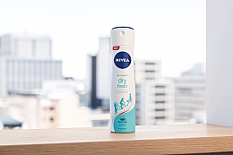 Дезодорант-антиперспирант спрей - NIVEA Dry Fresh Antiperspirant Deodorant Spray — фото N3