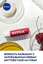 Бальзам для губ "Вишневое сияние" - NIVEA Cherry Shine — фото N5