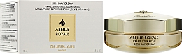 Денний насичений крем для обличчя - Guerlain Abeille Royale Rich Day Cream — фото N2