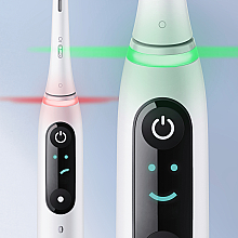 Электрическая зубная щетка, белая - Oral-B Braun iO Серия 8 — фото N7