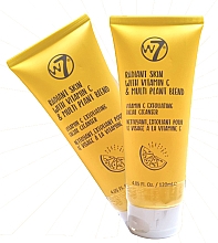 Пілінг відлущувальний для обличчя - W7 Radiant Skin Exfoliating Facial Cleanser — фото N1