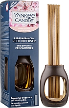 Аромадиффузор «Цветущая вишня» - Yankee Candle Cherry Blossom Pre-Fragranced Reed Diffuser — фото N2